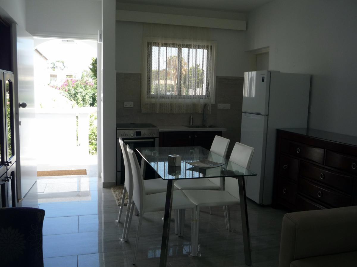 Sandy Beach Apartment 13 Voroklini Bagian luar foto